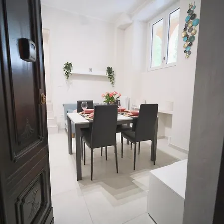 Apartman Moderno ❴ 300 Mt. Da Porta Nuova ❵ Torino