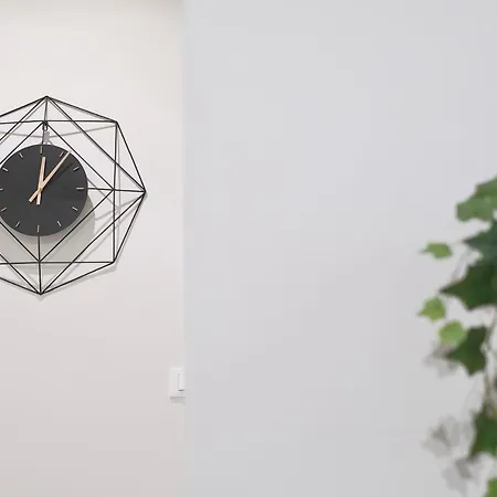 Moderno ❴ 300 Mt. Da Porta Nuova ❵ Apartment